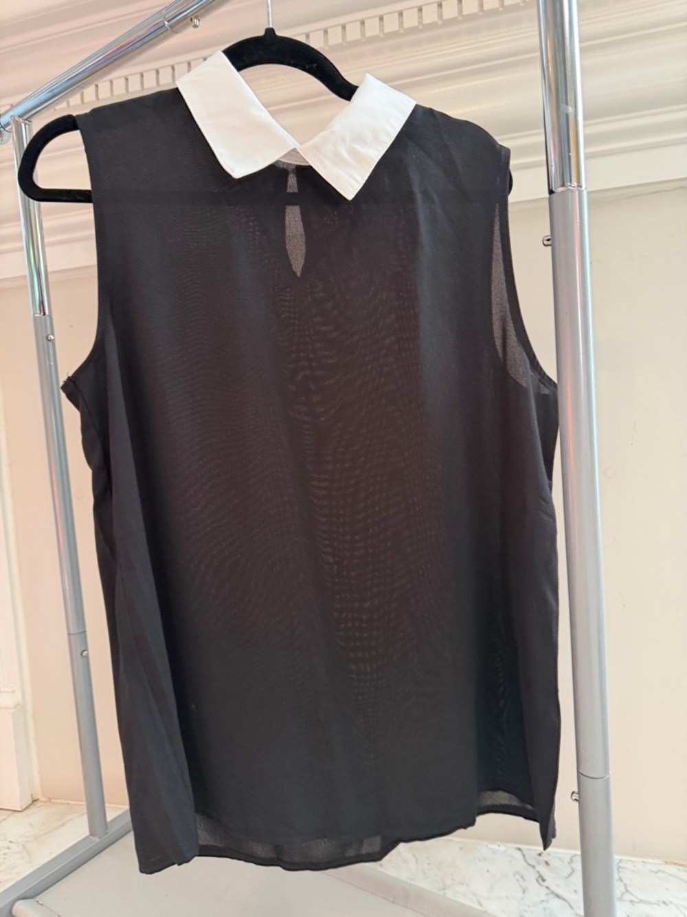 Black Sleeveless Blouse with White Collar - Classic Contrast Top